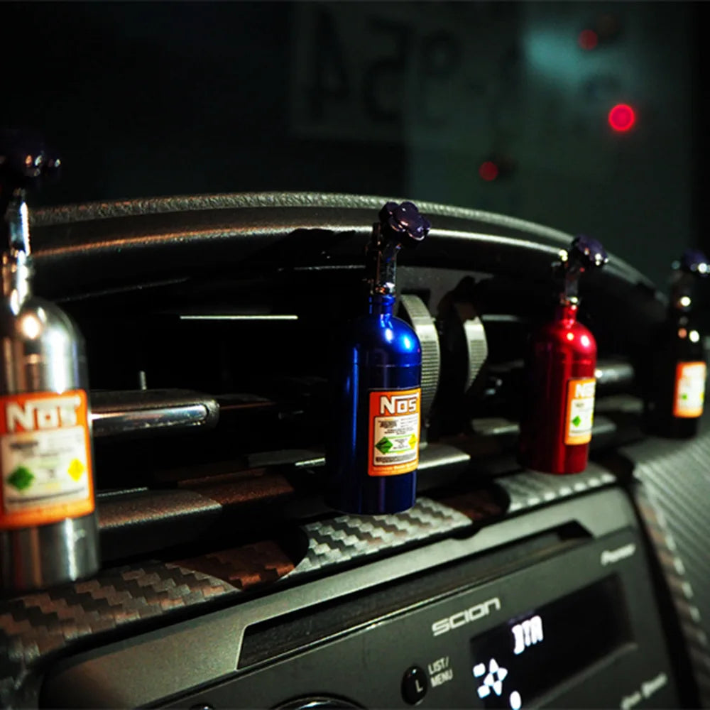 Hot Sale Car Air Freshener NOS Nitrogen Bottle Air Vent Aromatherapy Auto Aroma Outle Perfume Flavoring Fragrances Accessories